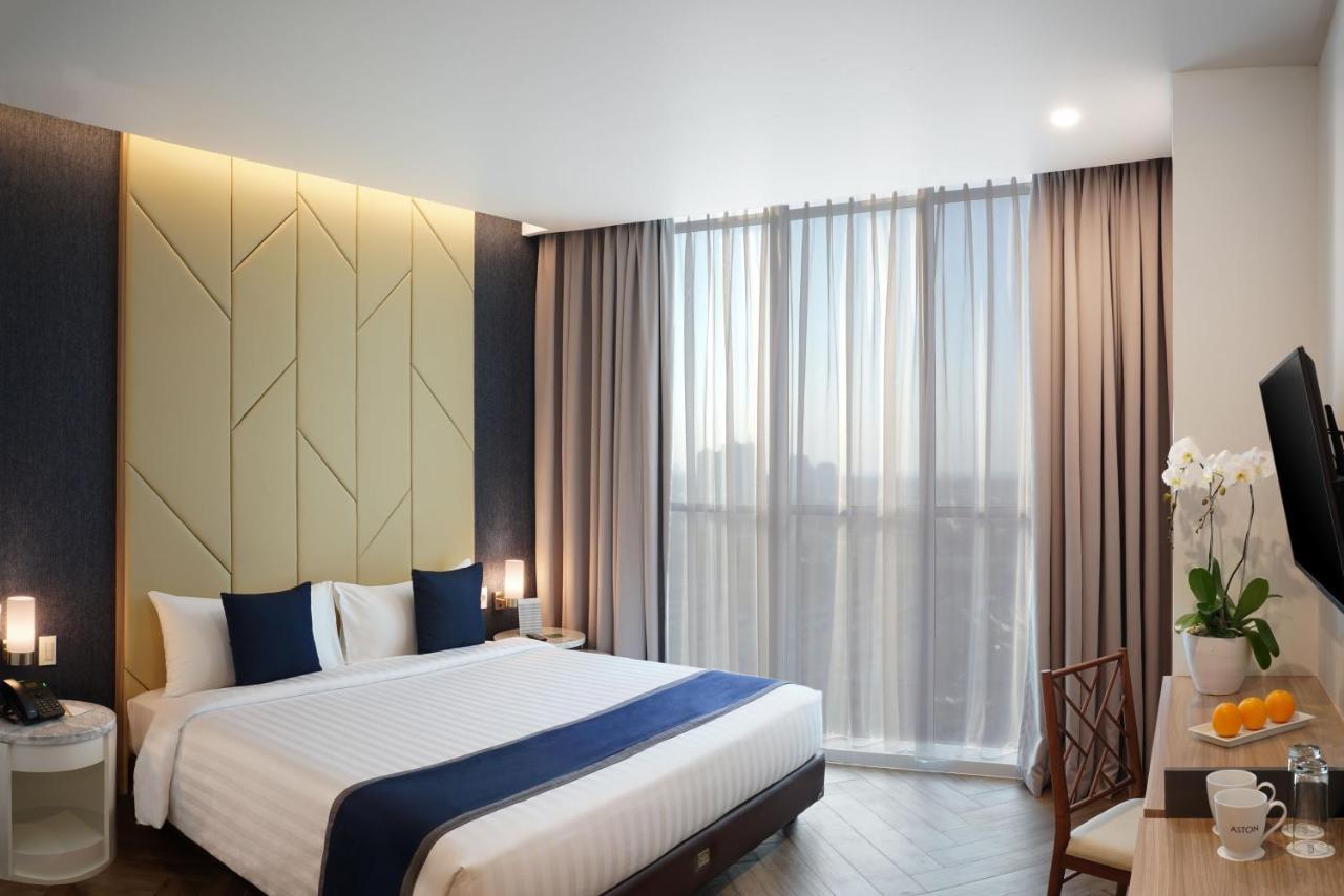 Aston Kemayoran City Hotel Jacarta Exterior foto